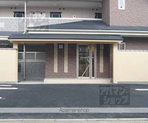 ヌウボー塩小路の外観写真