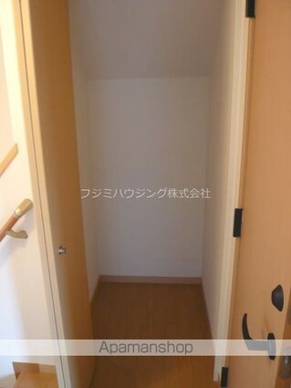 クライネン[1K/32.08m2]の内装