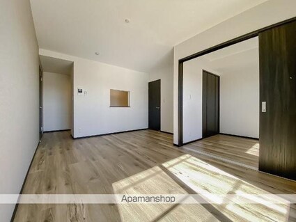 千葉県船橋市二宮１丁目[1LDK/37.63m2]のリビング・居間