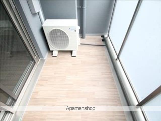 コンフォリア・リヴ新大阪Qの内装写真