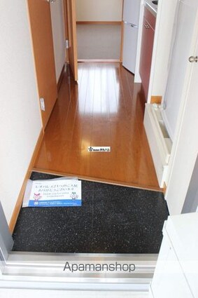 レオパレスルポ[1K/19.87m2]の玄関