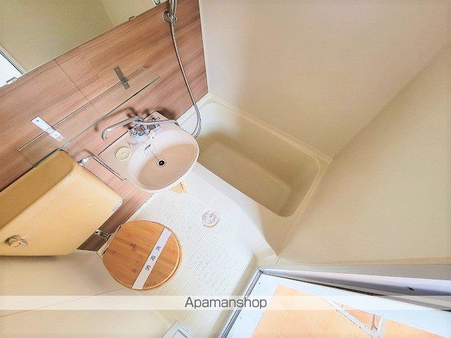 My space KOFU Bの内装写真
