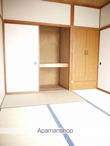 メゾネット広丘の内装写真