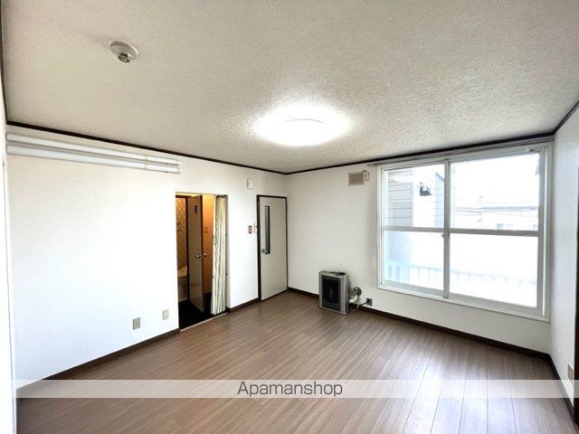 フラット平岡の内装写真