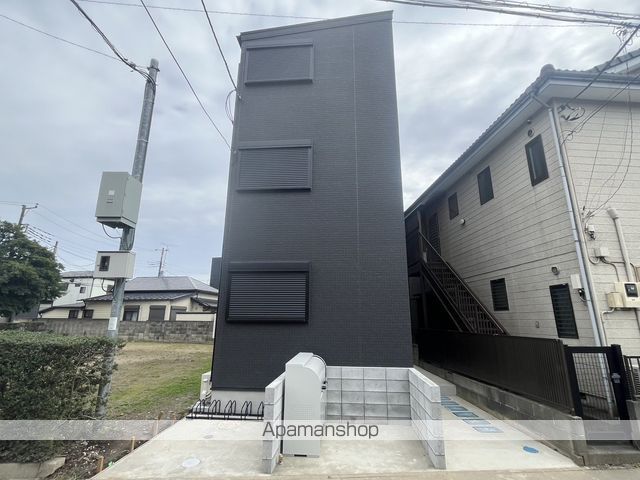 クレストコート春日部の外観写真