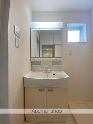 リマーク旅籠町[1LDK/40.21m2]の洗面所