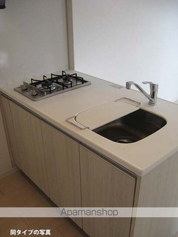 コンフォリア東池袋EASTの内装写真