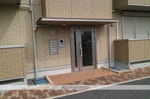 ビュー大久保の玄関写真