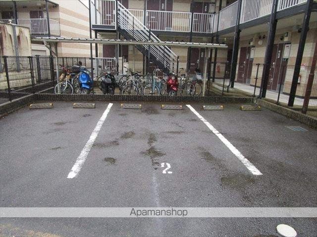 レオパレススカイブルーの外観写真