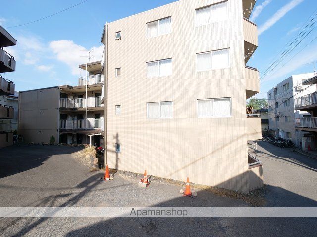 ラジール伊島の内装写真