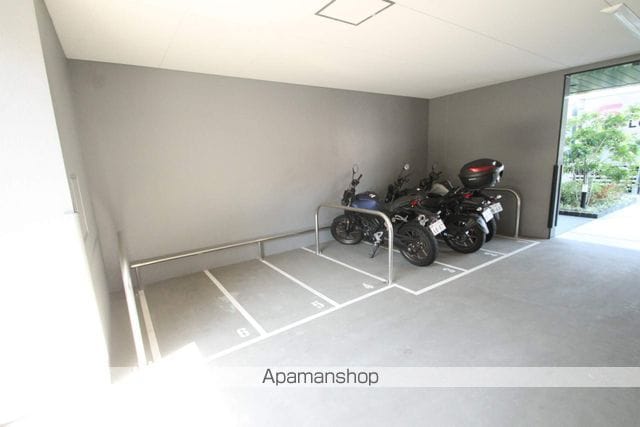 スプランディッドVのその他写真