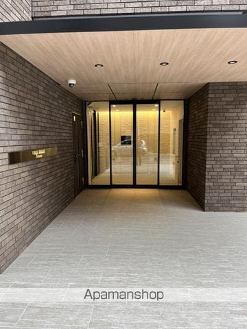 ヴィークブライト蔵前の玄関写真