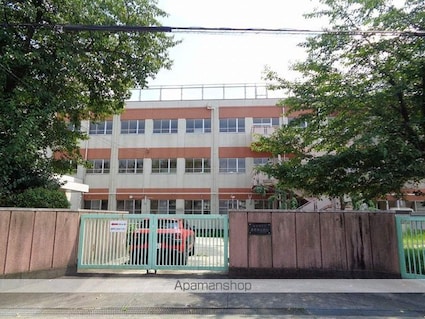 ランドマーク・一社[4LDK/82.44m2]の周辺3