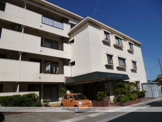 グランドハイツ石金の外観写真