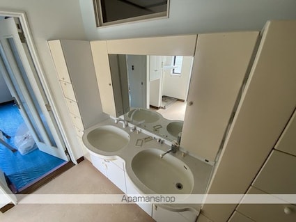 熊川４２８－２戸建[7LDK/228.55m2]の洗面所