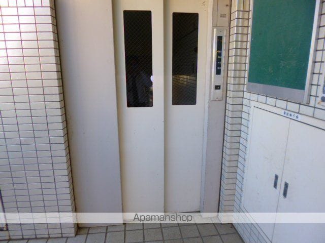 東京都立川市柏町１丁目[3LDK/62m2]の共用部9