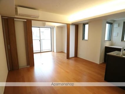 Ｔｈｅ　Ｖｅｒｌｕｘ　Ｔａｋａｎａｗａ[2LDK/70.73m2]のリビング・居間