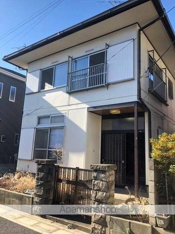 上大久保戸建の玄関写真