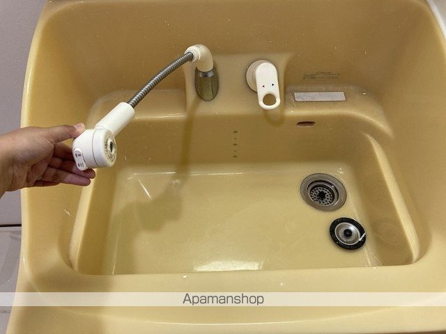 ファーストクラス牡丹山の内装写真