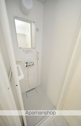 十六コート[1R/10.5m2]のバス