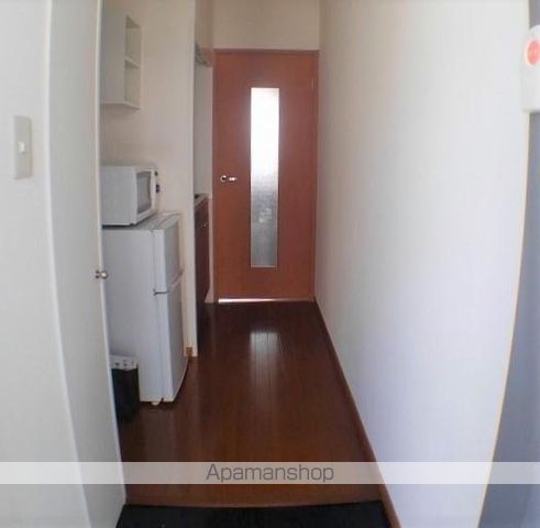 レオパレスコンフォール屋島[1K/23.18m2]の玄関