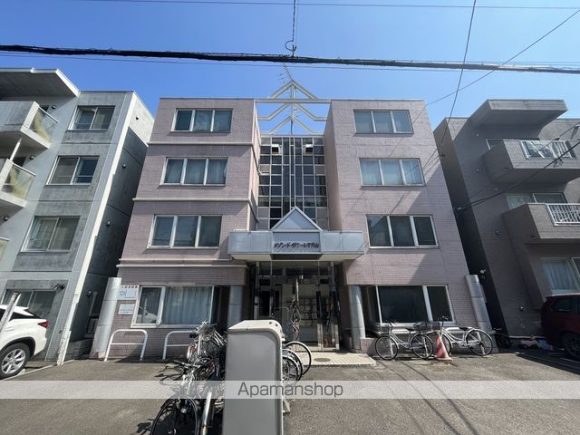 メゾンドボワール円山の外観写真