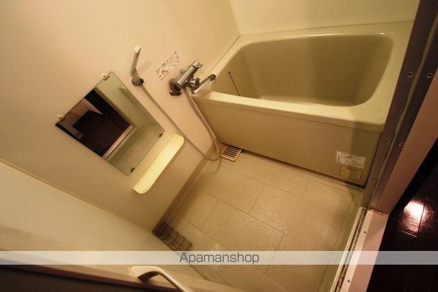 ロイヤルレジデンス新大阪の内装写真