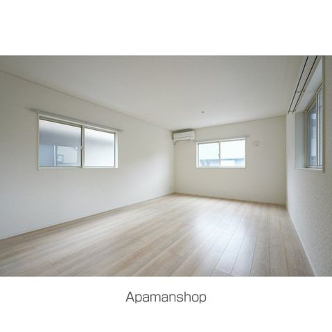 detached 埼玉県新座市新堀１丁目12-11-30

地図を見る