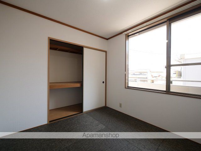 メゾン河合A棟の内装写真