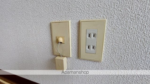 メゾンドウエムラB棟の内装写真