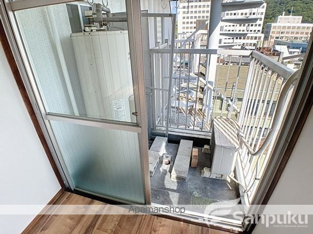 山本屋ビルの内装写真
