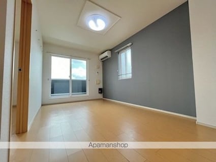 八日市[2LDK/58.21m2]のリビング・居間
