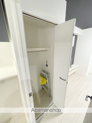 エヌエムキャトフヴァンヌフの内装写真