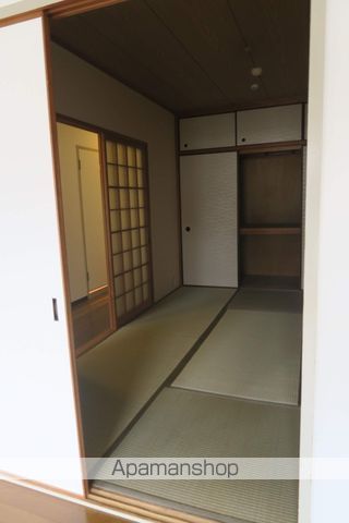 ロイヤルスクエアあむIの内装写真