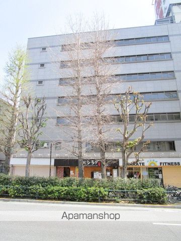 高円寺マンションの外観写真