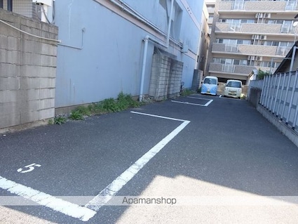 シティガーデン上町[1DK/30.03m2]の駐車場1