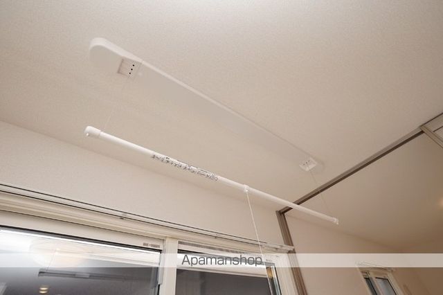 ディアライズ中市二丁目Iの内装写真