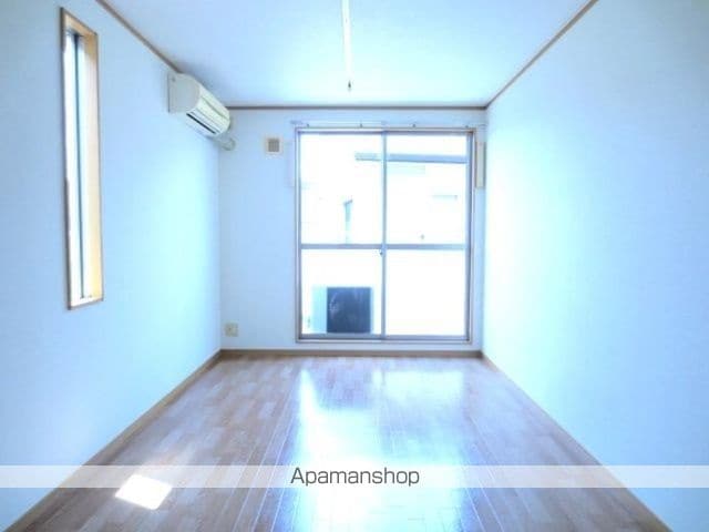 ヴィヴレイーストの内装写真