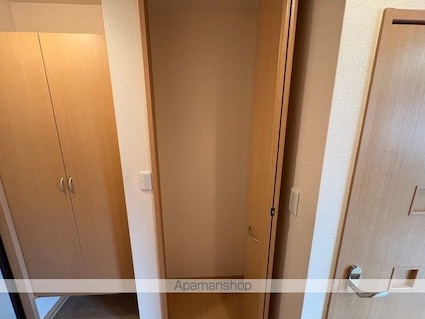 ＫＮＫＳ　ステラ[1K/32.63m2]の収納1