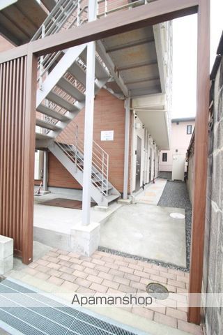 ウェーブレジデンス西川原の玄関写真