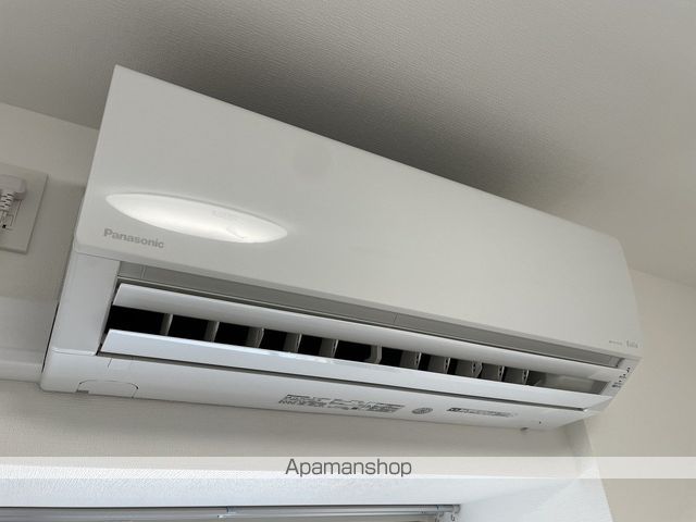 MELDIA CREST TAPP NAMBA−WESTの内装写真