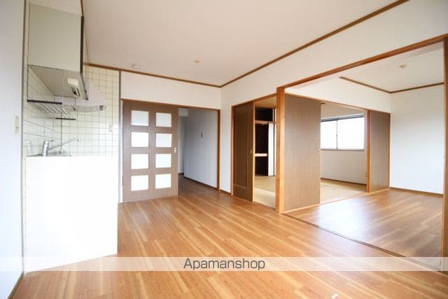 ボヌールの内装写真