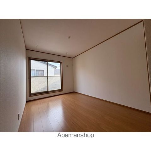 ヴィルヌーブ前窪 A号棟の内装写真