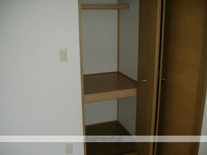 クレール南浅間[2K/47.02m2]の内装1