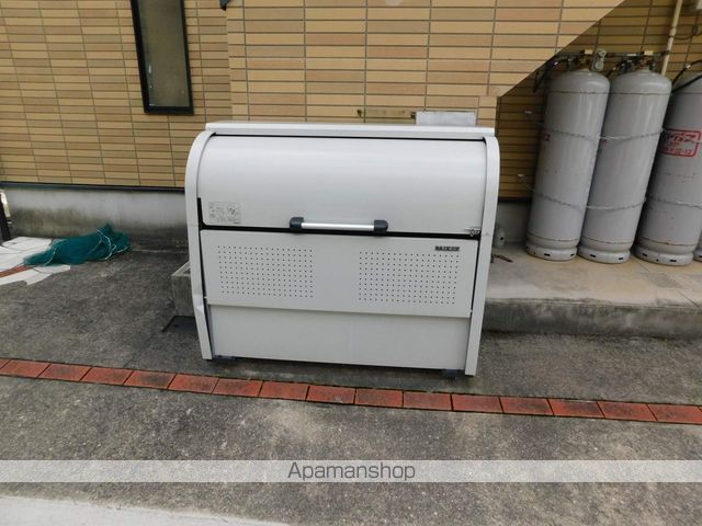 ドゥマンベルIIのその他写真