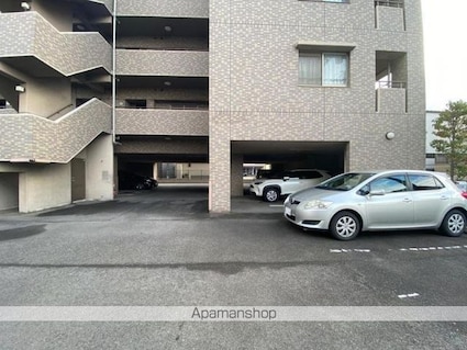 ロイヤルガーデン太田中央公園[4LDK/90.75m2]の共用部3