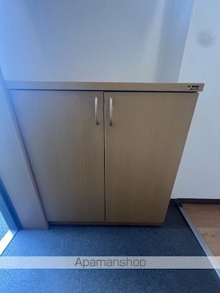 滋賀県大津市国分１丁目[2LDK/60.01m2]の玄関