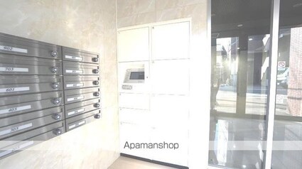 ＧＲＡＣＥ　ｔｒｏｉｓｉｅｍｅ（グレーストルワジエム）[1DK/31.76m2]のロビー