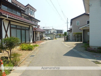 Ｂｌａｕ　Ｂａｕｍ　Ｂ棟[2LDK/61.06m2]の周辺2