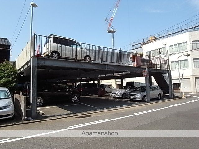 ラ・ヴィ・アン・ローズの周辺写真